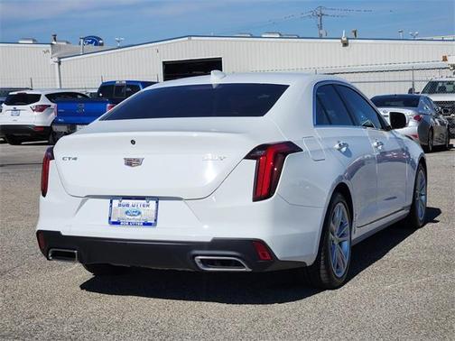 2020 Cadillac CT4 Luxury