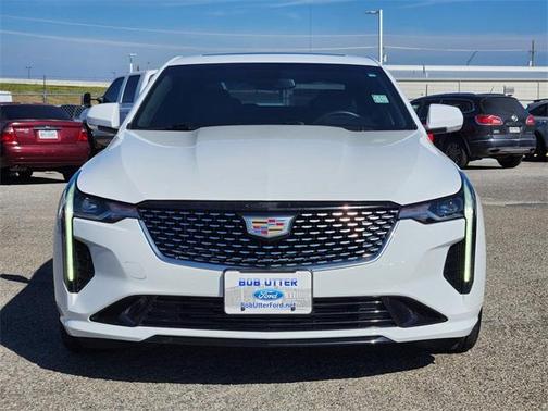 2020 Cadillac CT4 Luxury