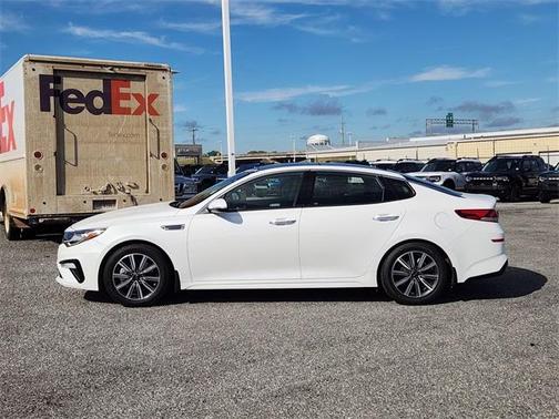 2019 Kia Optima EX