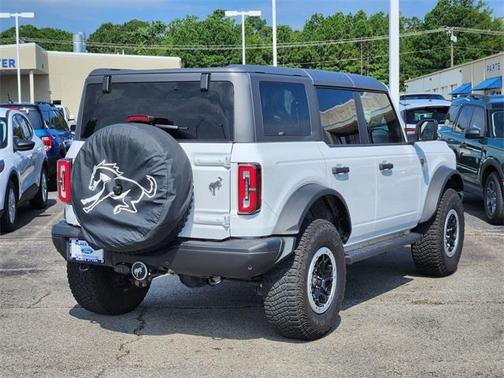 2023 Ford Bronco Badlands