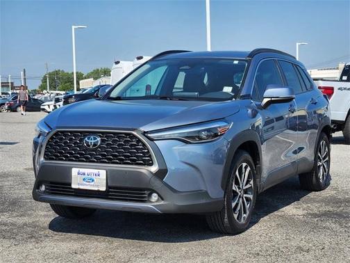 2023 Toyota Corolla Cross XLE