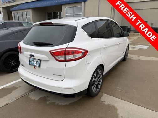 2017 Ford C-Max Energi Titanium
