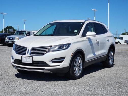 2017 Lincoln MKC Select