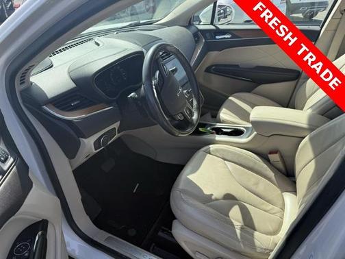 2017 Lincoln MKC Select