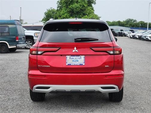 2024 Mitsubishi Outlander SEL