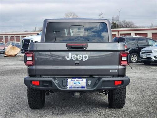 2021 Jeep Gladiator Overland