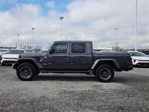2021 Jeep Gladiator Overland