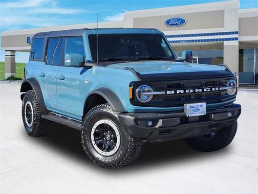 2023 Ford Bronco Outer Banks