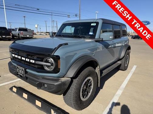2023 Ford Bronco Outer Banks