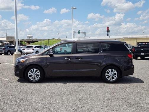 2017 Kia Sedona LX