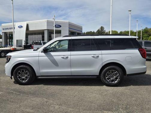 Space Silver 2025 Ford Expedition Max Active