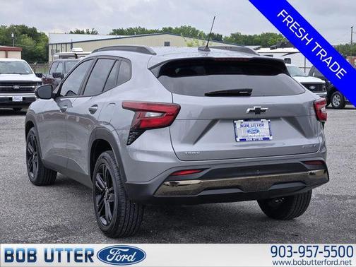 Sterling Gray Metallic 2024 Chevrolet Trax ACTIV