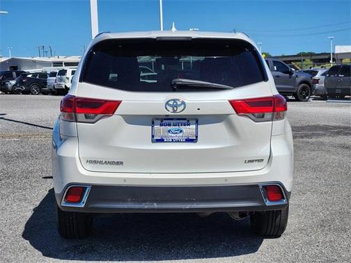 2018 Toyota Highlander Limited Platinum