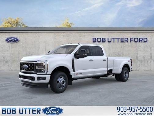 Star White 2026 Ford F-350 Platinum
