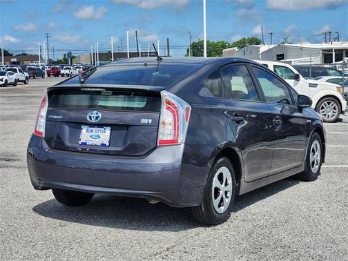 2013 Toyota Prius Two