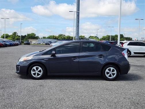 2013 Toyota Prius Two