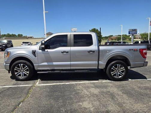 Iconic Silver Metallic 2021 Ford F-150 XL