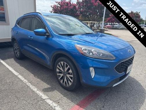 2020 Ford Escape Titanium