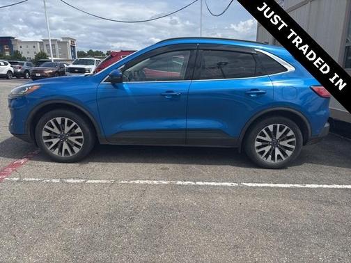2020 Ford Escape Titanium