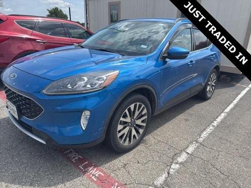 2020 Ford Escape Titanium