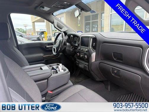 Summit White 2019 Chevrolet Silverado 1500 LT