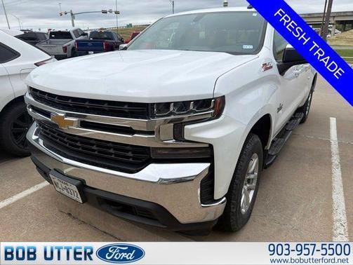 Summit White 2019 Chevrolet Silverado 1500 LT