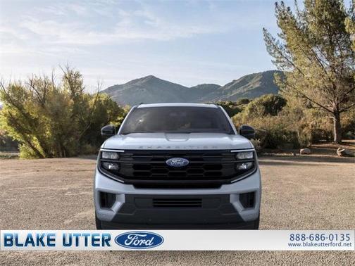 2026 Ford Expedition Active