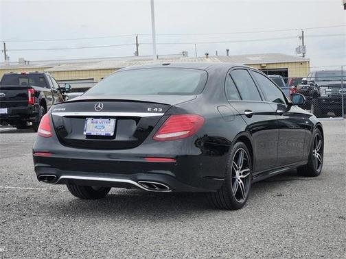 2017 Mercedes-Benz AMG E 43 Base 4MATIC