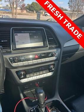 2019 Hyundai SONATA Limited 2.0T