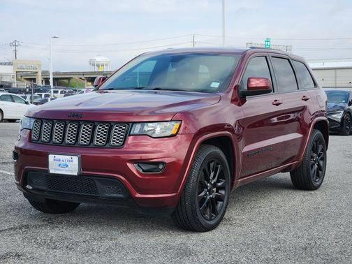 2019 Jeep Grand Cherokee Altitude