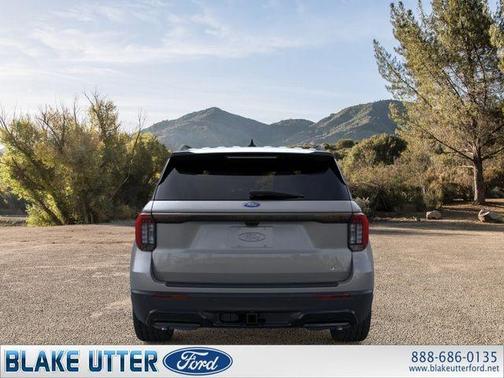 Carbonized Gray Metallic 2026 Ford Explorer ST-Line