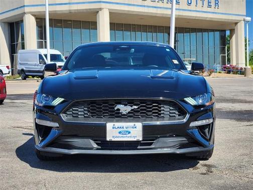 2021 Ford Mustang EcoBoost