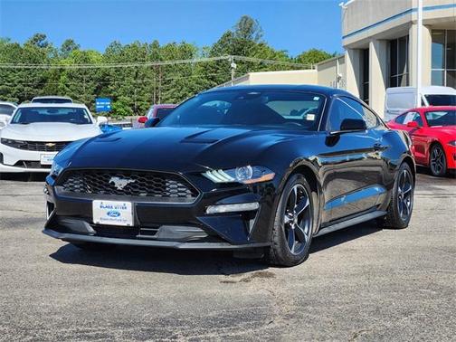 2021 Ford Mustang EcoBoost
