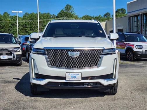 2022 Cadillac Escalade ESV Premium Luxury