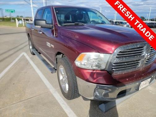 2016 RAM 1500 SLT