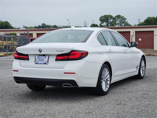 2021 BMW 540 i