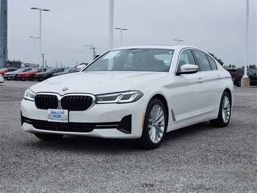 2021 BMW 540 i