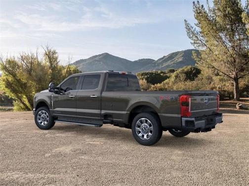 2025 Ford F-350 Lariat Super Duty