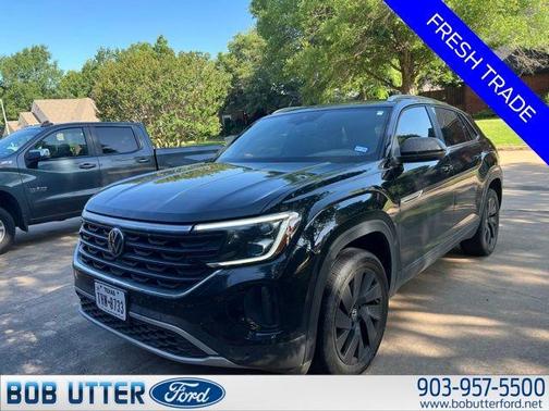 Deep Black Pearl Effect 2024 Volkswagen Atlas Cross Sport 2.0T SE w/Technology