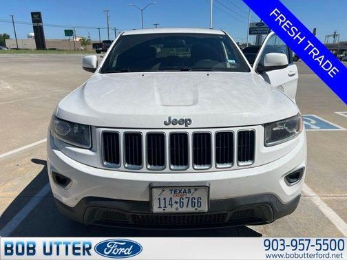 Bright White Clearcoat 2014 Jeep Grand Cherokee Laredo
