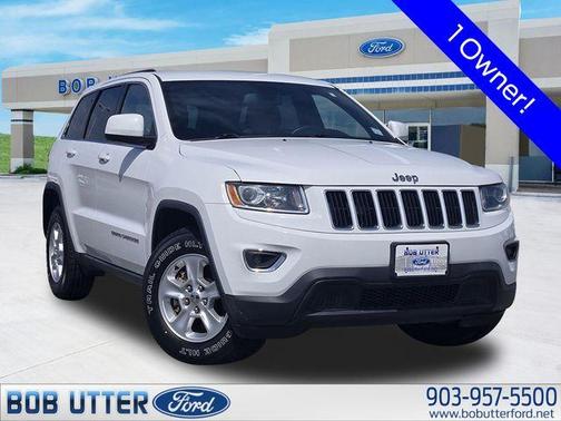 Bright White Clearcoat 2014 Jeep Grand Cherokee Laredo