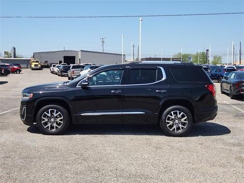 2021 GMC Acadia Denali