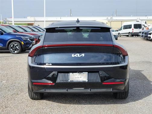 2022 Kia EV6 Wind