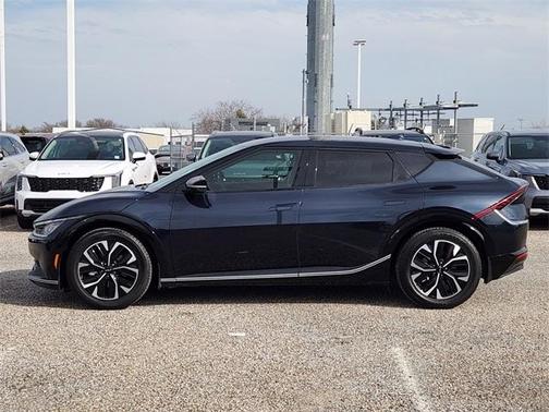 2022 Kia EV6 Wind