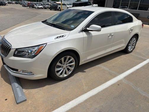 White Diamond Clearcoat 2014 Buick LaCrosse Premium 2