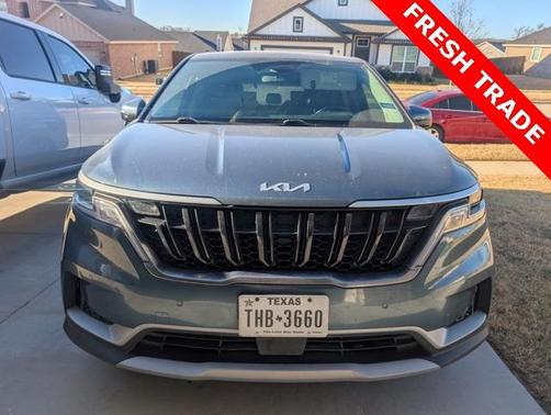 2024 Kia Carnival EX