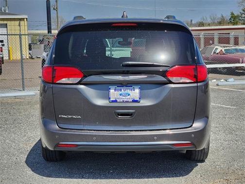 2018 Chrysler Pacifica Touring-L Plus
