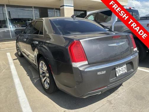 2019 Chrysler 300 Limited
