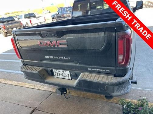 2022 GMC Sierra 2500 Denali