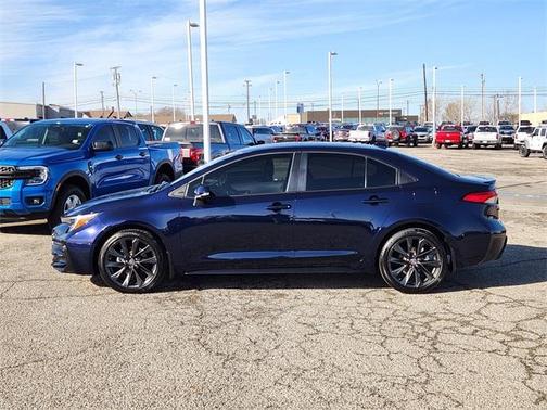 2025 Toyota Corolla SE